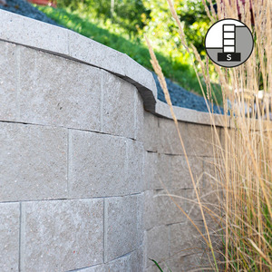 Compac i grått – mursten till stödmurar Compac i grått – mursten till stödmurar